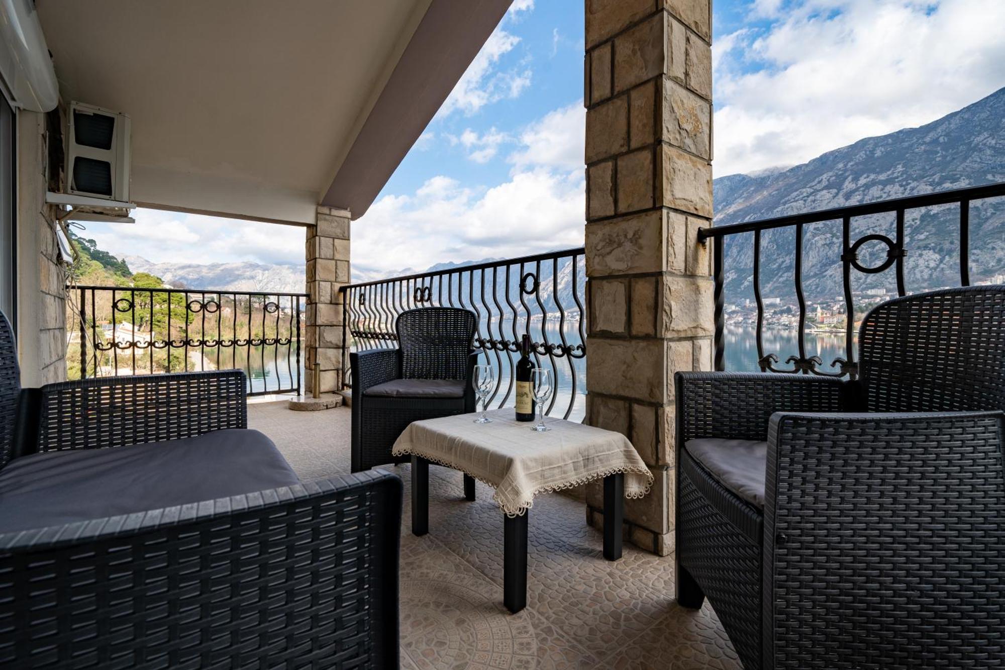 Apartments Vukovic Kotor Kültér fotó
