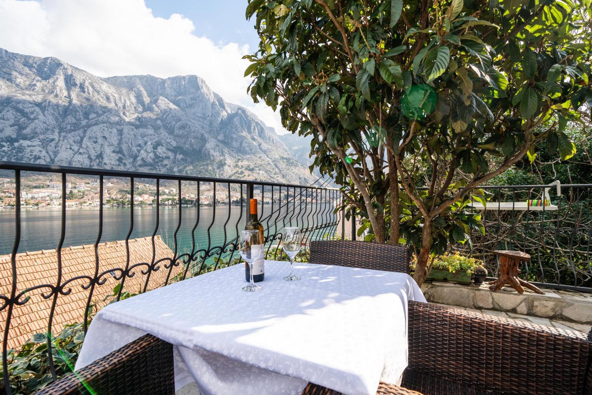 Apartments Vukovic Kotor Kültér fotó