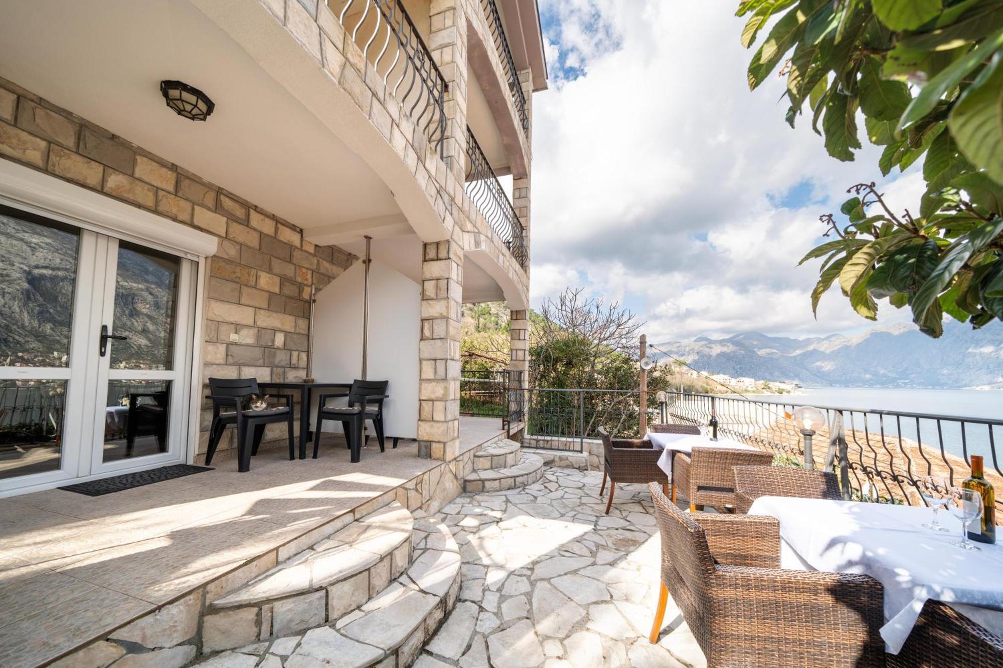Apartments Vukovic Kotor Kültér fotó